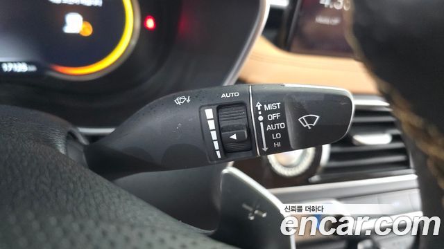 Genesis G70 Gasoline 2.0T 4WD 2022 — фото 18