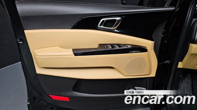 Kia Carnival (IV) Gasoline 9-Seater Noblesse 2023 — фото 24