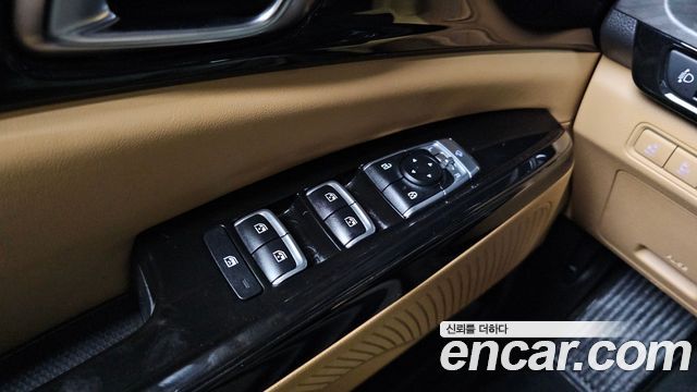 Kia Carnival (IV) Gasoline 9-Seater Noblesse 2023 — фото 28