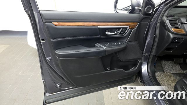 Honda CR-V (V) 1.5 Touring 4WD 2017 — фото 24