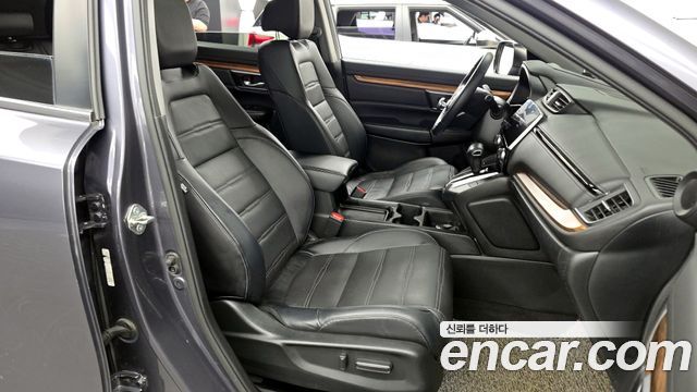 Honda CR-V (V) 1.5 Touring 4WD 2017 — фото 26