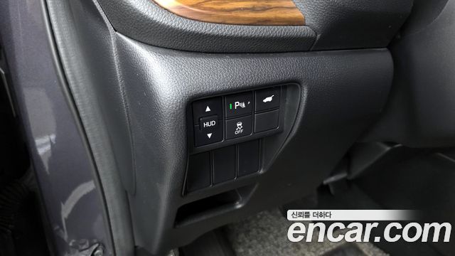 Honda CR-V (V) 1.5 Touring 4WD 2017 — фото 28