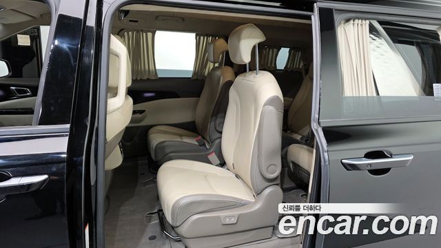 Kia Carnival (IV) Gasoline 9-Seater Hi-Limousine Signature 2022 — фото 11