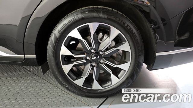 Kia Carnival (IV) Gasoline 9-Seater Hi-Limousine Signature 2022 — фото 21