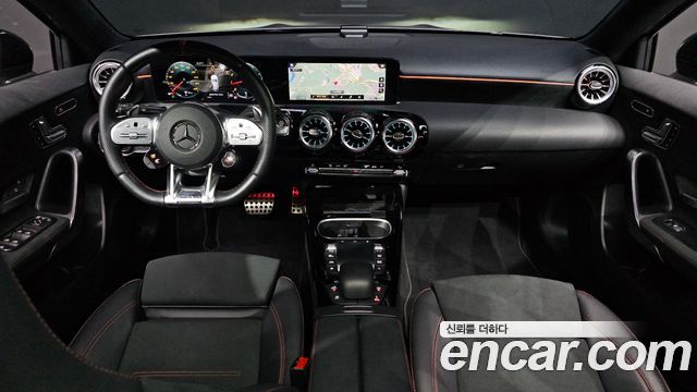 Mercedes-Benz A-Class (W177) AMG A45 4MAITC+ Hatchback 2023 — фото 7
