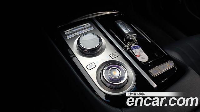 Genesis G80 (RG3) Gasoline 2.5 Turbo AWD 2023 — фото 9