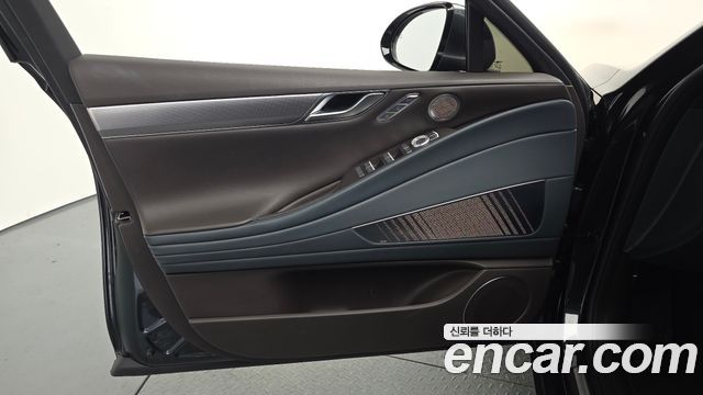 Genesis G80 (RG3) Gasoline 2.5 Turbo AWD 2023 — фото 30