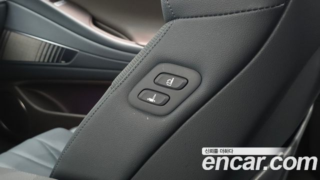 Genesis G80 (RG3) Gasoline 2.5 Turbo AWD 2023 — фото 39