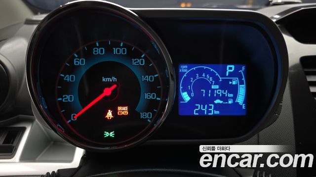 Chevrolet Spark LT Standard 2015 — фото 8
