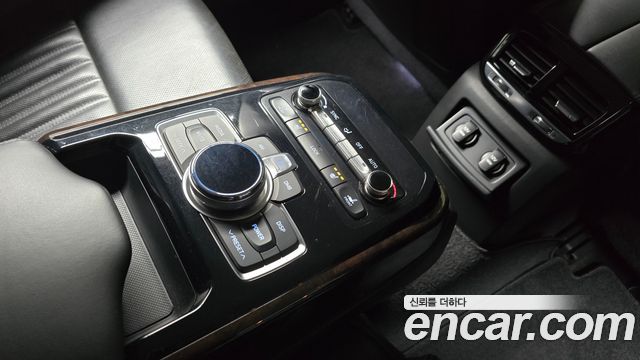 Genesis EQ900 3.8 GDI Luxury 2016 — фото 19