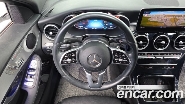 Mercedes-Benz C-Class (W205) C300e 4MATIC AMG Line 2020 — фото 13