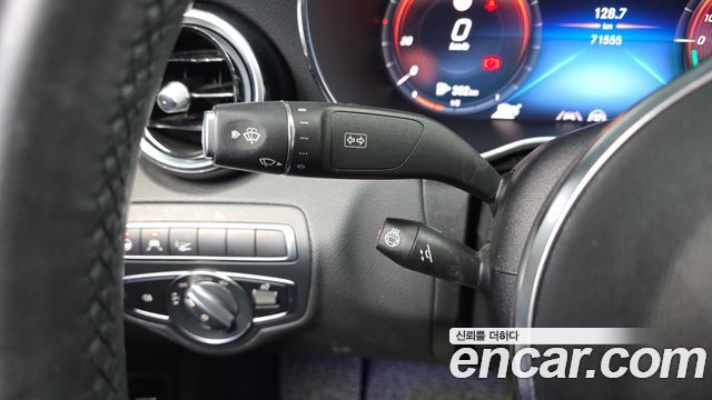 Mercedes-Benz C-Class (W205) C300e 4MATIC AMG Line 2020 — фото 30