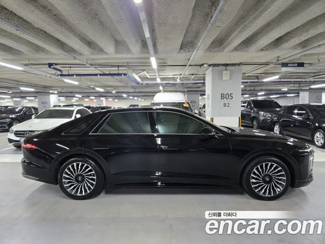 Hyundai Grandeur Hybrid (GN7) Calligraphy 2023 — фото 5
