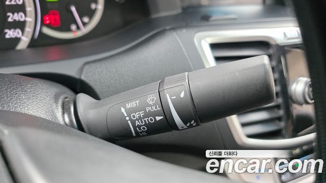 Honda Accord 2.4 9th 2014 — фото 17