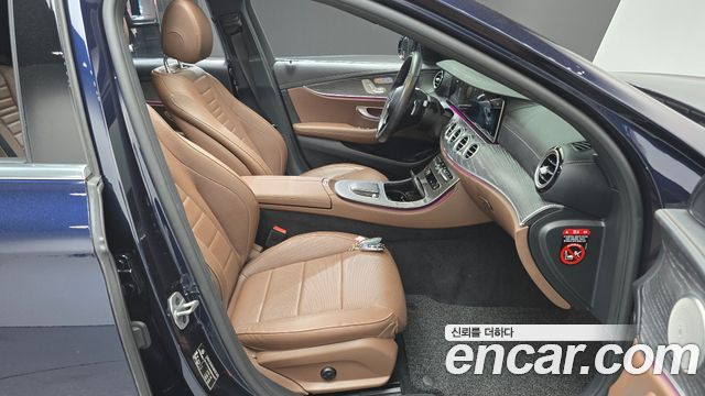 Mercedes-Benz E-Class (W213) E350 4MATIC Avantgarde 2022 — фото 11