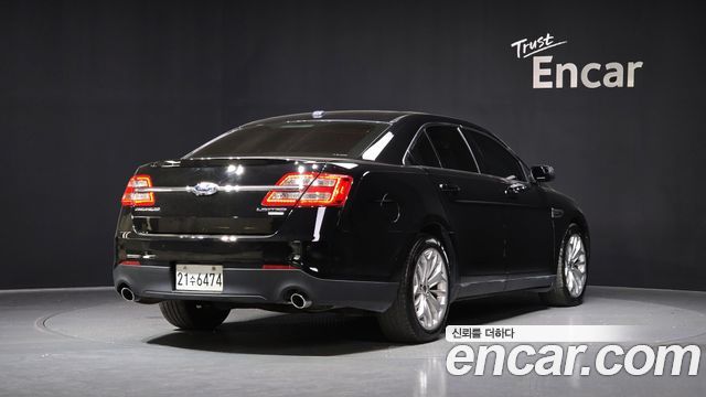 Ford Taurus 2.0 Limited EcoBoost 6th 2017 — фото 2