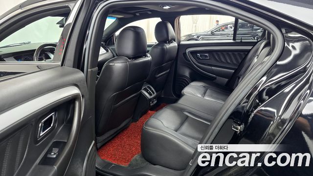 Ford Taurus 2.0 Limited EcoBoost 6th 2017 — фото 11