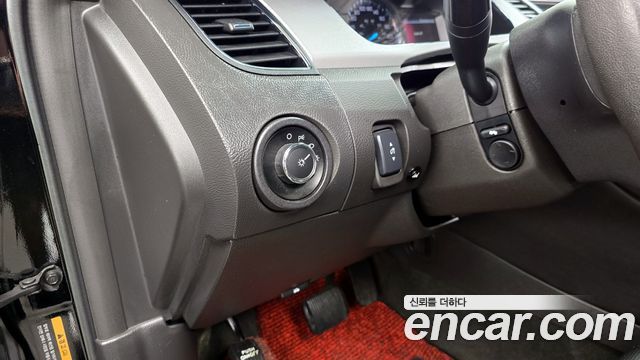 Ford Taurus 2.0 Limited EcoBoost 6th 2017 — фото 16