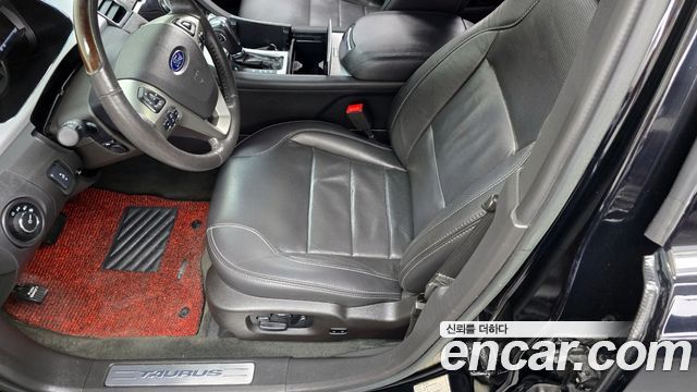 Ford Taurus 2.0 Limited EcoBoost 6th 2017 — фото 27