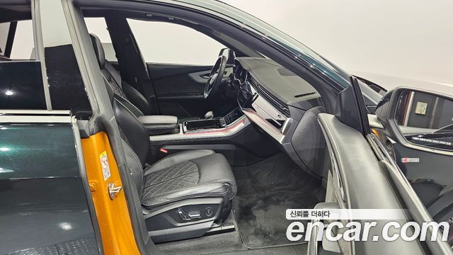 Audi Q8 (4M) 55 TFSI Quattro Premium 2021 — фото 15