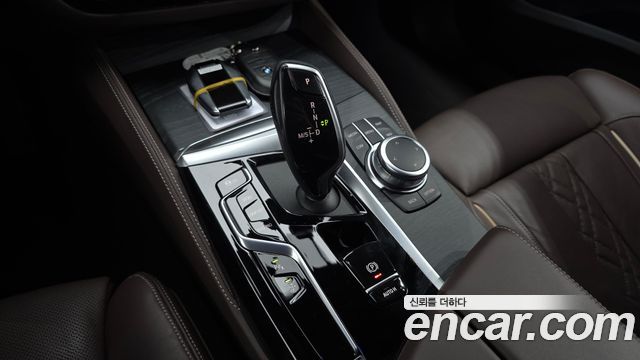 BMW 6 Series GT (G32) 620d M Sport 2022 — фото 9