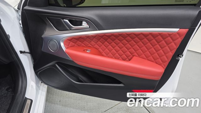Genesis G70 Gasoline 2.5T 2WD 2024 — фото 24