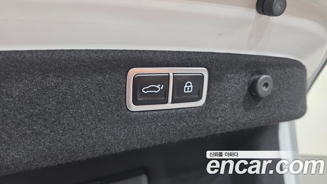Genesis G70 Gasoline 2.5T 2WD 2024 — фото 29