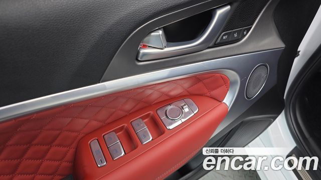 Genesis G70 Gasoline 2.5T 2WD 2024 — фото 30