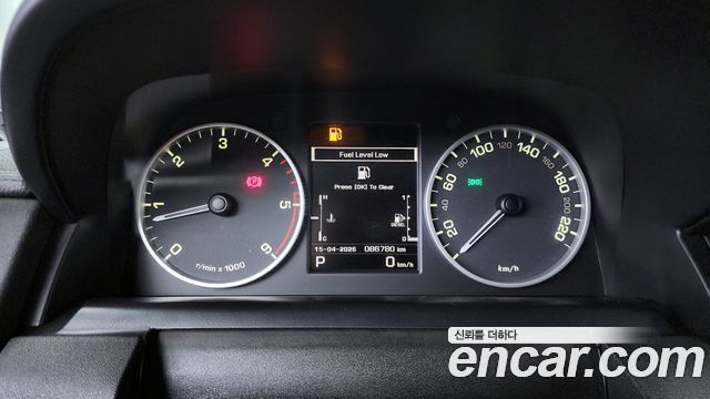 Land Rover Discovery 4 3.0 SDV6 SE 2013 — фото 8