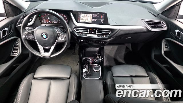 BMW 2 Series Gran Coupe (F44) 220i Advantage 2022 — фото 7