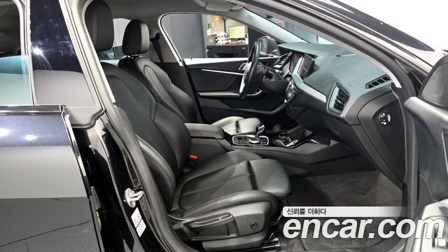 BMW 2 Series Gran Coupe (F44) 220i Advantage 2022 — фото 11