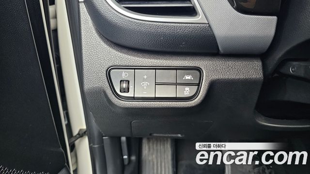 Kia Seltos Gasoline 1.6 Turbo 2WD Trendy 2023 — фото 19