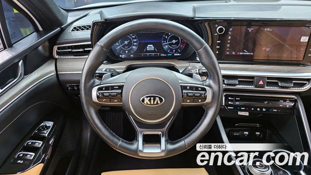 Kia K5 (III) 2.0 Noblesse 2021 — фото 13