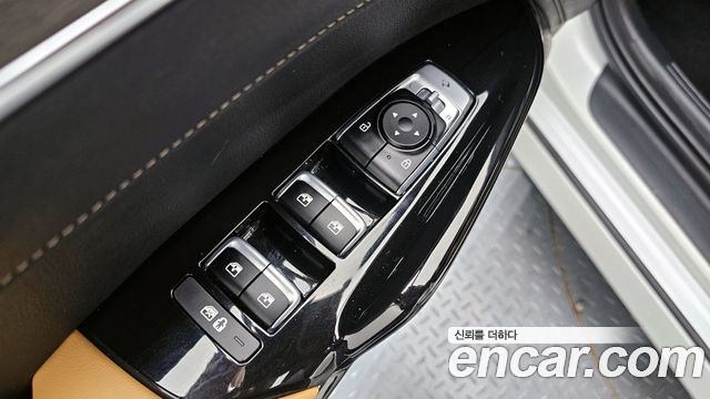 Kia K5 (III) 2.0 Noblesse 2021 — фото 17