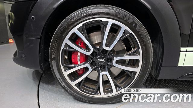 MINI Cooper S Countryman JCW 2nd 2021 — фото 5