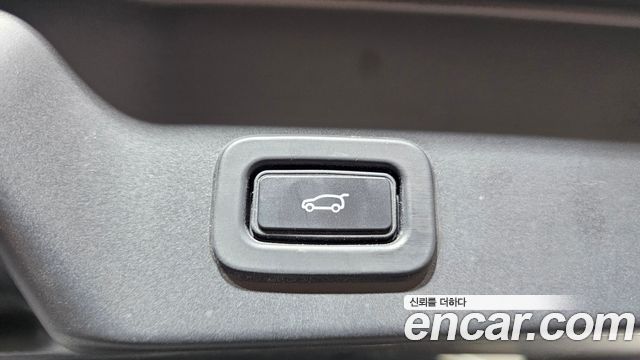 Land Rover Range Rover Evoque (II) P250 S 2022 — фото 18