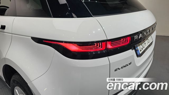 Land Rover Range Rover Evoque (II) P250 S 2022 — фото 23