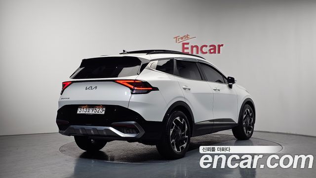 Kia Sportage (V) Gasoline 1.6 Turbo 2WD Nobleless 2022 — фото 2
