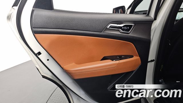 Kia Sportage (V) Gasoline 1.6 Turbo 2WD Nobleless 2022 — фото 25