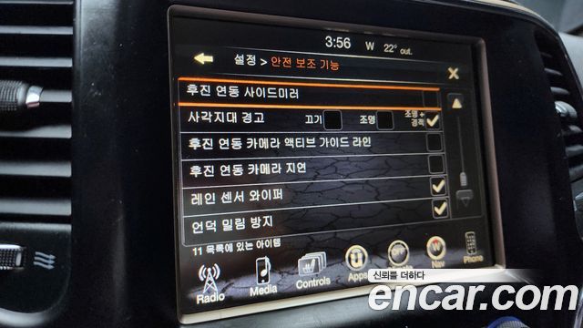 Jeep Grand Cherokee 3.0 Diesel Overland WK2 2015 — фото 19
