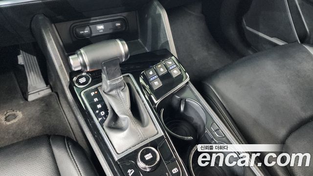 Kia Sportage (V) Diesel 2.0 2WD Prestige 2022 — фото 9