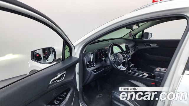 Kia Sportage (V) Diesel 2.0 2WD Prestige 2022 — фото 10