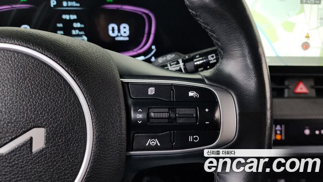 Kia Sportage (V) Diesel 2.0 2WD Prestige 2022 — фото 17