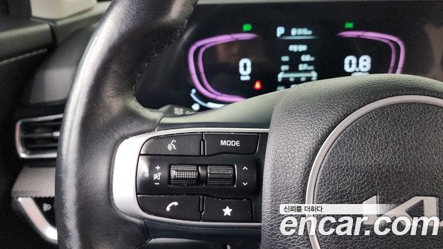 Kia Sportage (V) Diesel 2.0 2WD Prestige 2022 — фото 18