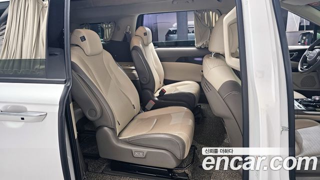 Kia Carnival (IV) Gasoline 9-Seater Hi-Limousine Signature 2023 — фото 11