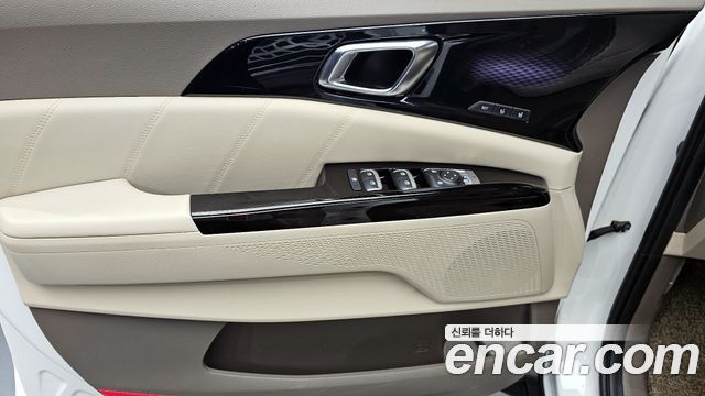 Kia Carnival (IV) Gasoline 9-Seater Hi-Limousine Signature 2023 — фото 24