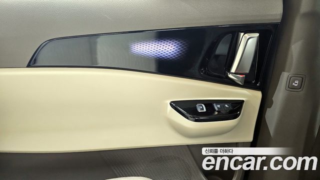 Kia Carnival (IV) Gasoline 9-Seater Hi-Limousine Signature 2023 — фото 25