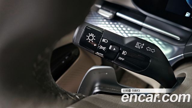 Kia Carnival (IV) Gasoline 9-Seater Hi-Limousine Signature 2023 — фото 30