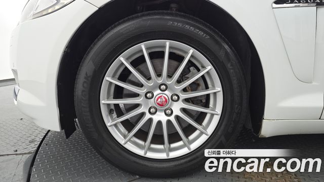 Jaguar XF 2.0 Luxury X250 2014 — фото 5