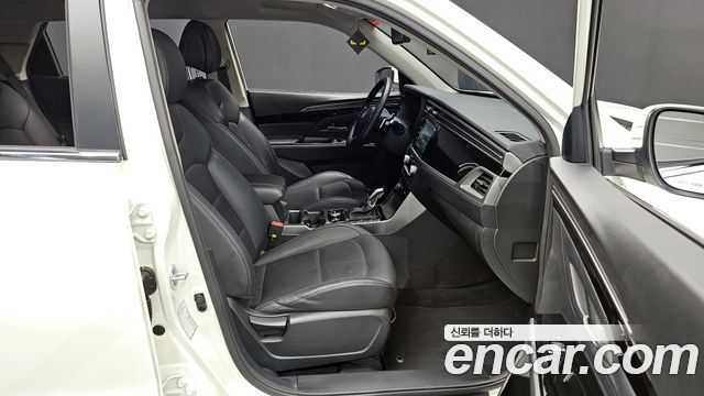 KG Mobility (SsangYong) Beautiful Korando Gasoline 1.5 2WD C5 Plus 2022 — фото 26
